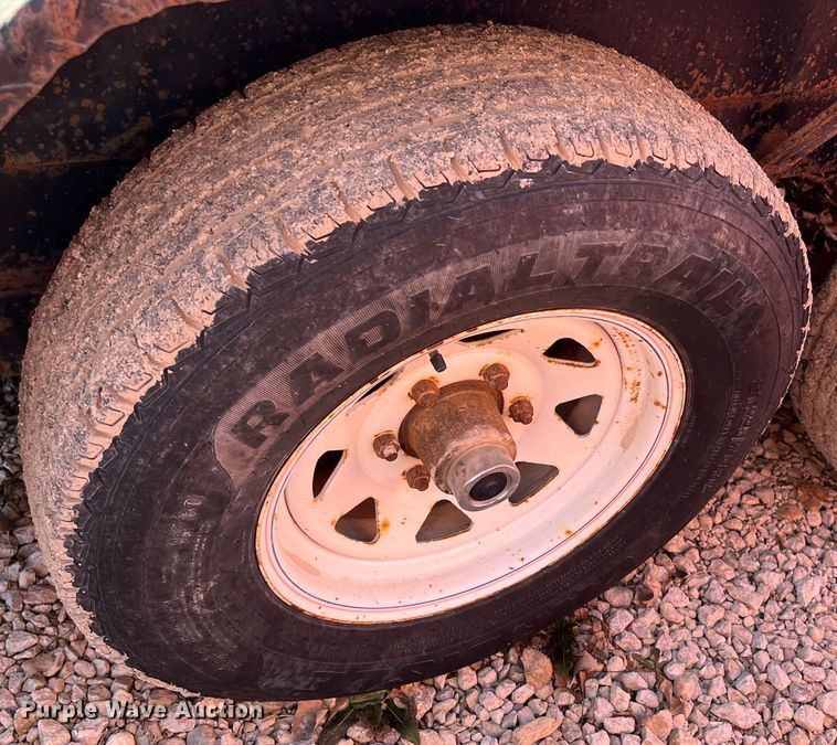 image for item MN9449 2007 Starlite  equipment trailer