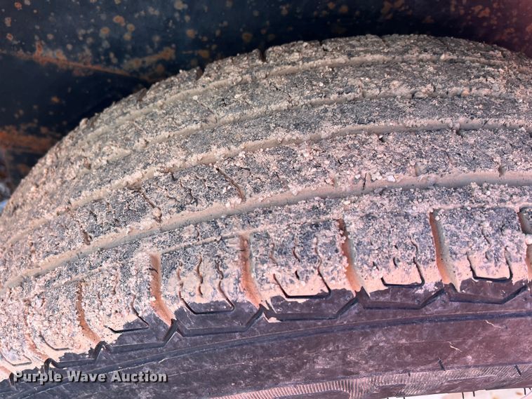 image for item MN9449 2007 Starlite  equipment trailer