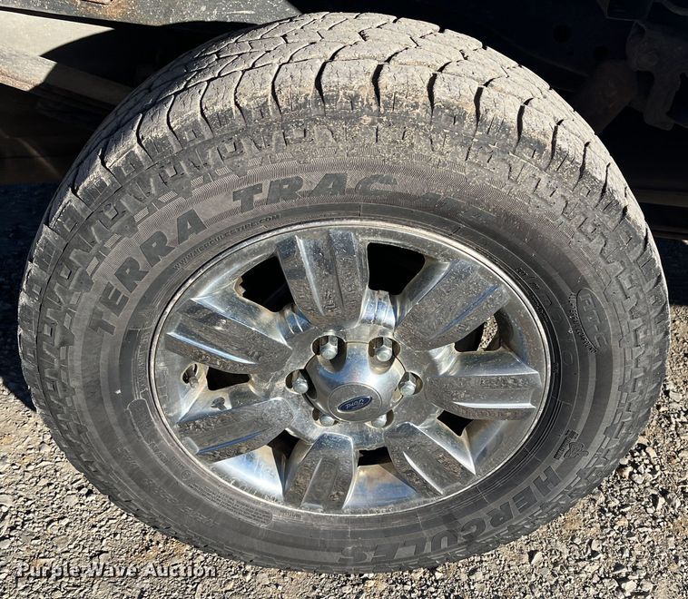 image for item MN9450 2013 Ford F150  SuperCab pickup truck