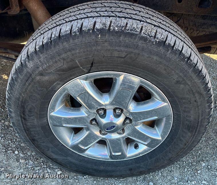 image for item MN9451 2013 Ford F150  SuperCab pickup truck