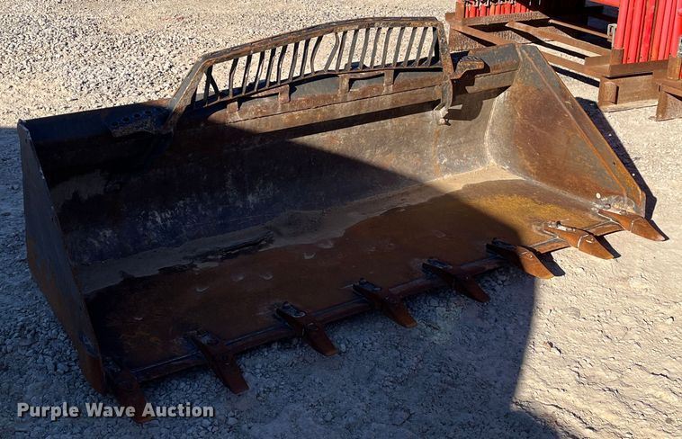 image for item MN9458 Bobcat  80"W skid steer bucket