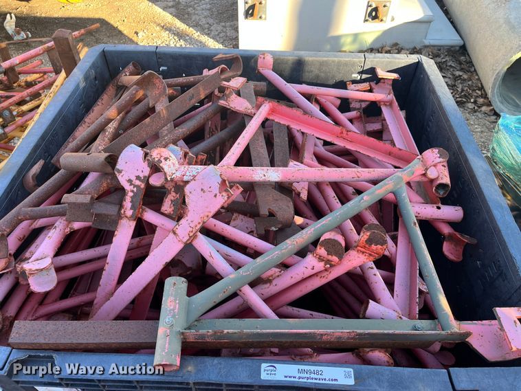 image for item MN9482 (5) pallets of scaffolding parts