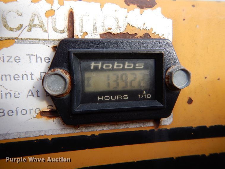 image for item MT9896 1997 Gomaco Commander III GT6300  slip form paver