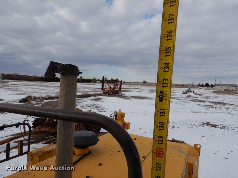 image for item MT9896 1997 Gomaco Commander III GT6300  slip form paver