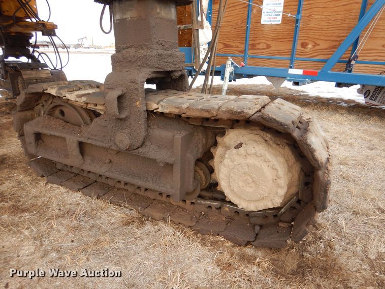 image for item MT9896 1997 Gomaco Commander III GT6300  slip form paver