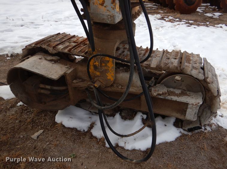 image for item MT9896 1997 Gomaco Commander III GT6300  slip form paver