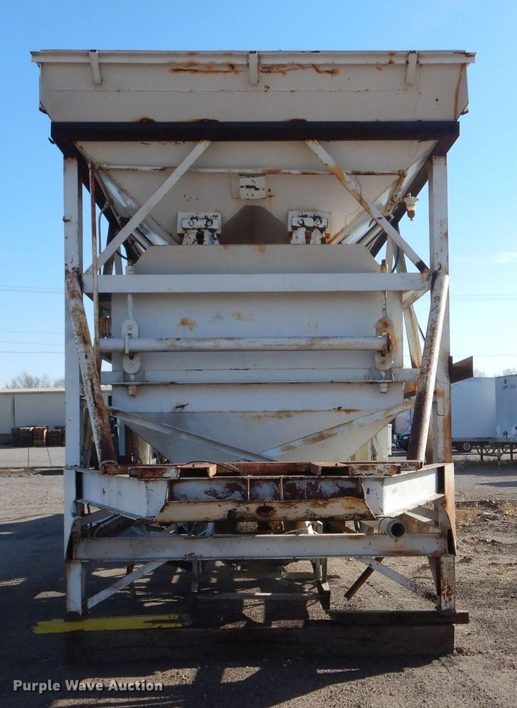 image for item MT9978 Aggregate Plant Products UMC6  concrete batch plant