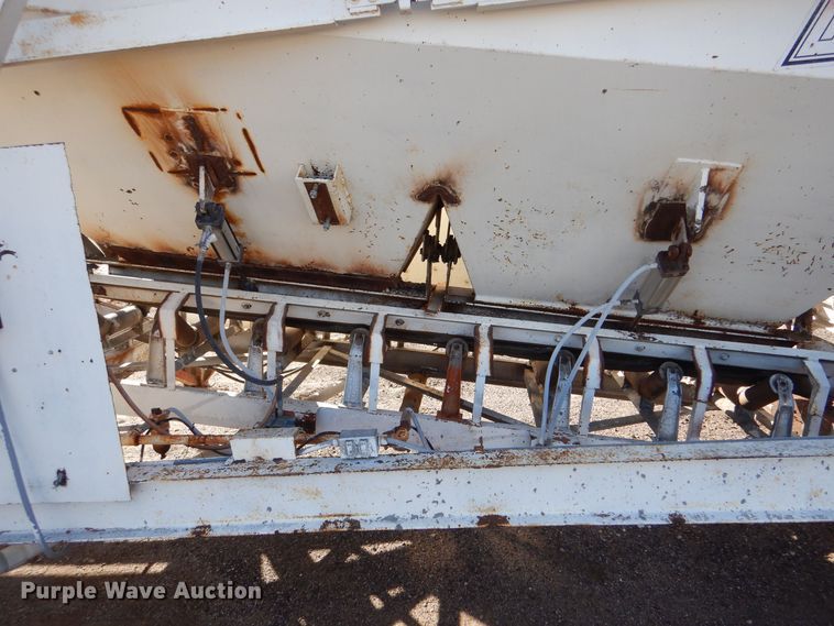 image for item MT9978 Aggregate Plant Products UMC6  concrete batch plant