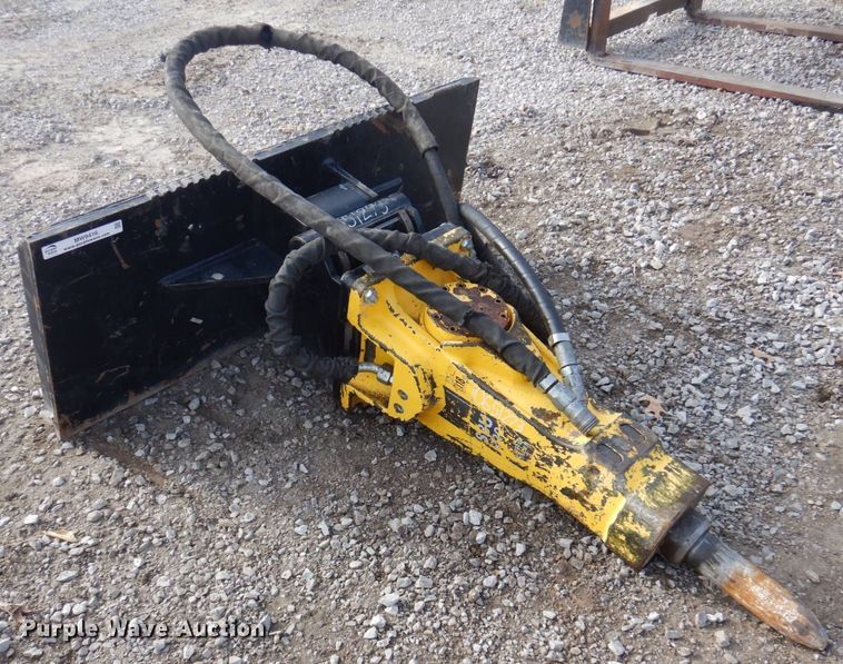 image for item MW9416 2017 Atlas Copco SBU220  skid steer breaker