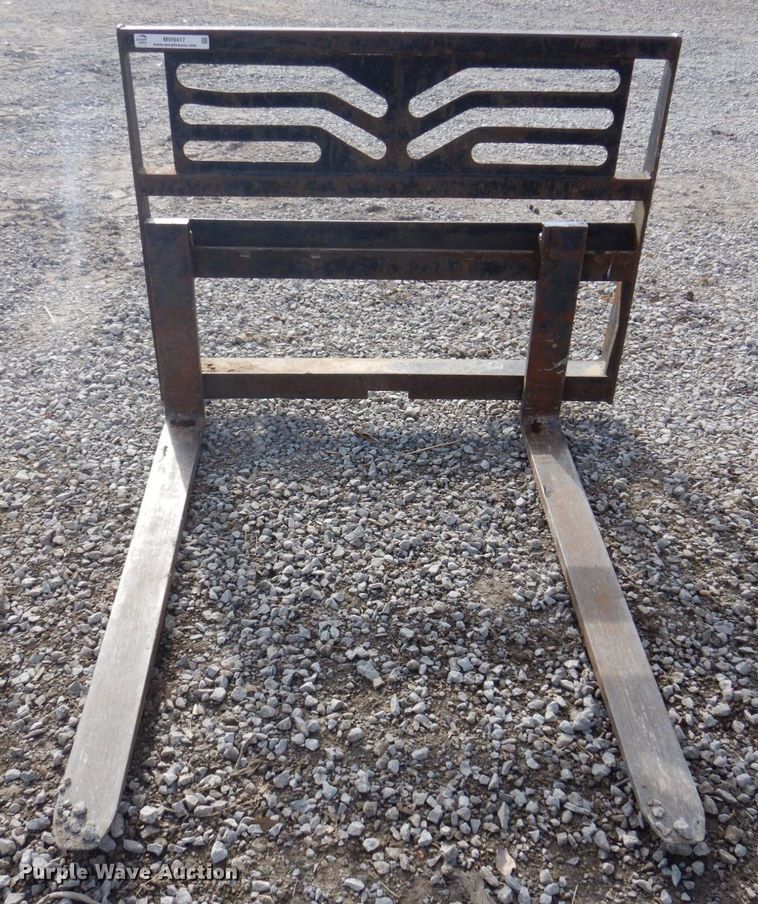image for item MW9417 48" L skid steer forks