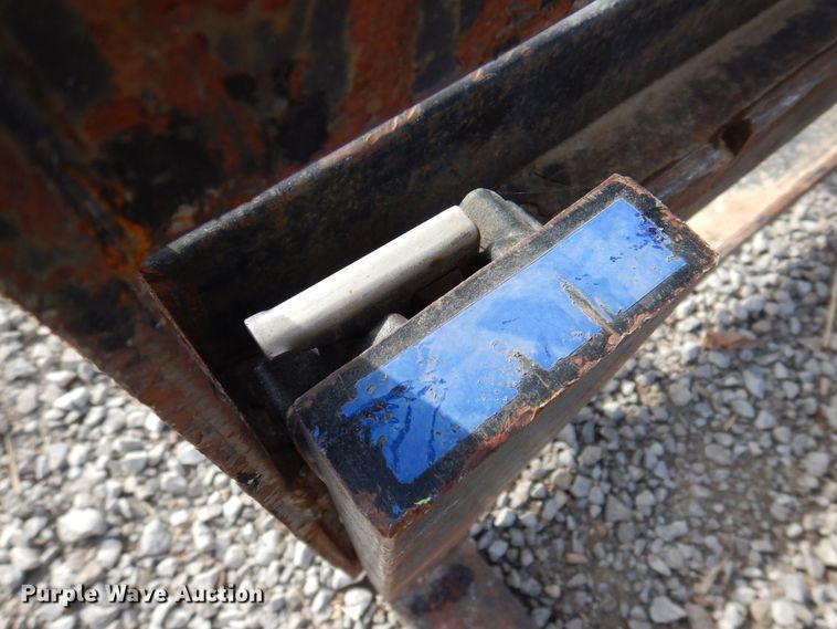 image for item MW9417 48" L skid steer forks