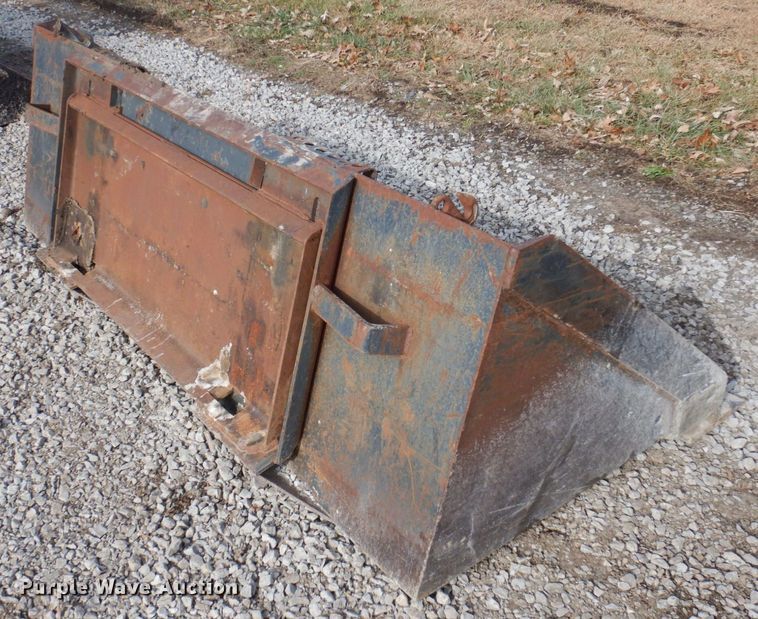 image for item MW9418 79" W skid steer bucket