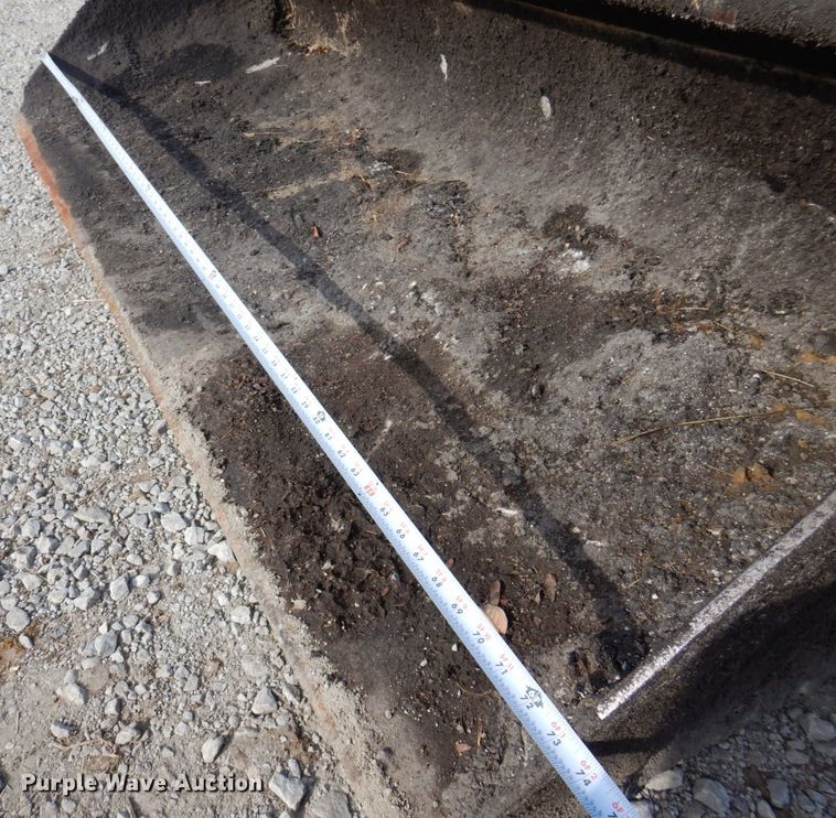 image for item MW9419 2006 Caterpillar 242B  skid steer loader