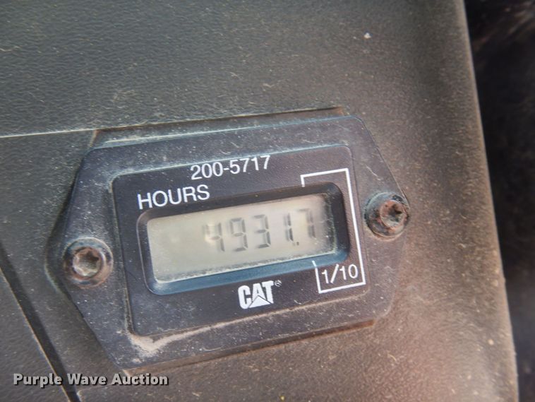 image for item MW9419 2006 Caterpillar 242B  skid steer loader