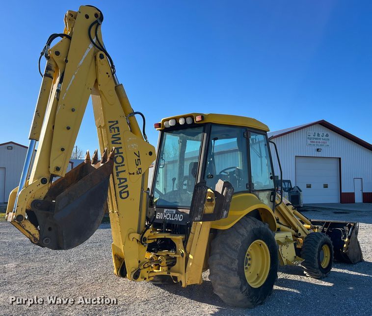 image for item MW9426 2002 New Holland LB75B  backhoe