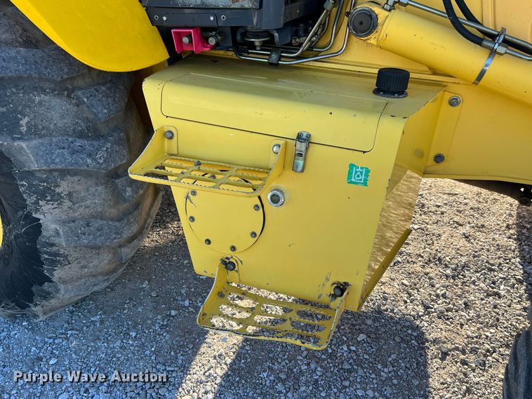 image for item MW9426 2002 New Holland LB75B  backhoe