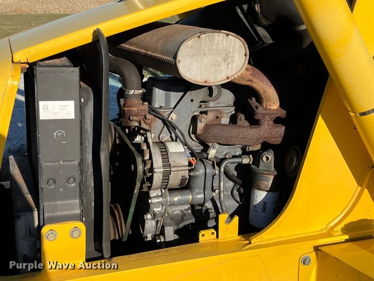 image for item MW9426 2002 New Holland LB75B  backhoe