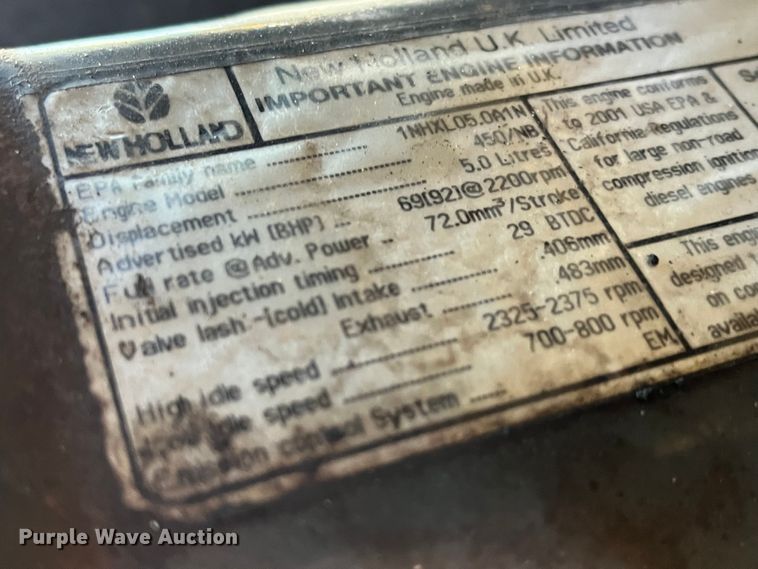 image for item MW9426 2002 New Holland LB75B  backhoe