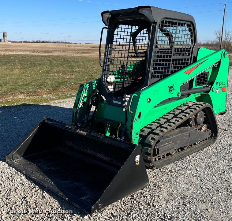 image for item MW9427 2017 Bobcat T450  tracked skid steer loader