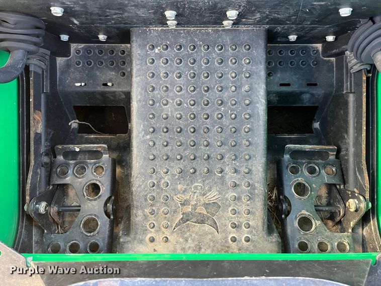 image for item MW9427 2017 Bobcat T450  tracked skid steer loader