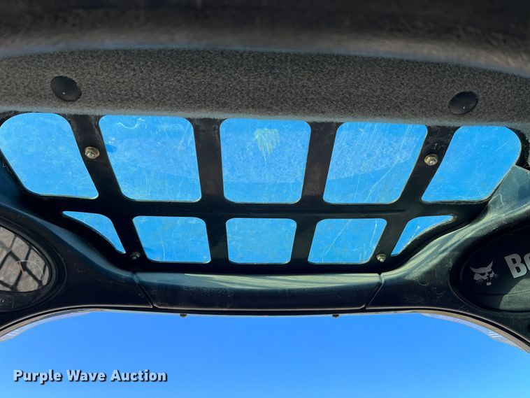 image for item MW9427 2017 Bobcat T450  tracked skid steer loader