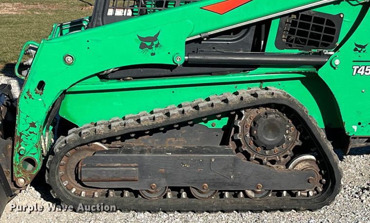 image for item MW9427 2017 Bobcat T450  tracked skid steer loader