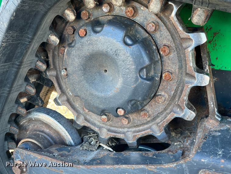 image for item MW9427 2017 Bobcat T450  tracked skid steer loader