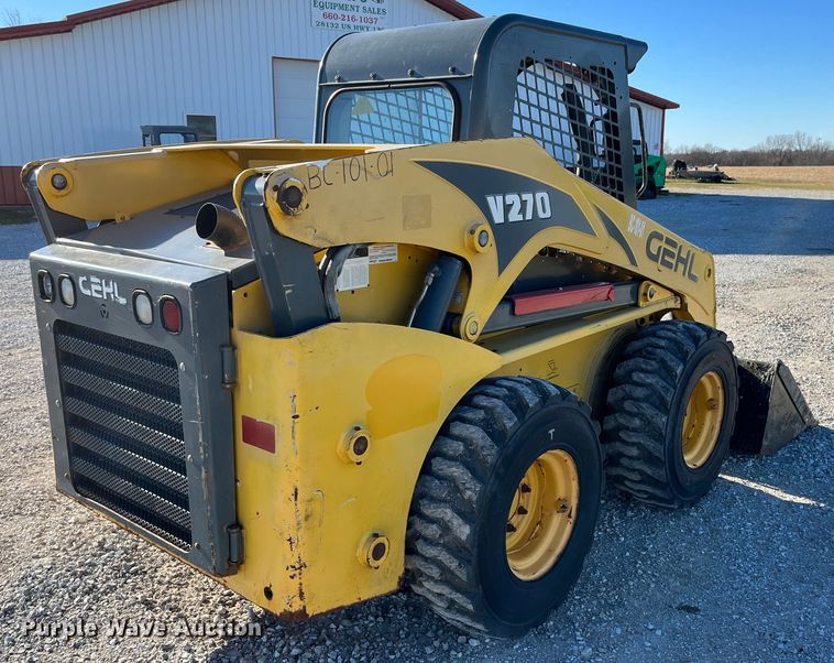 image for item MW9428 2013 Gehl V270  skid steer loader