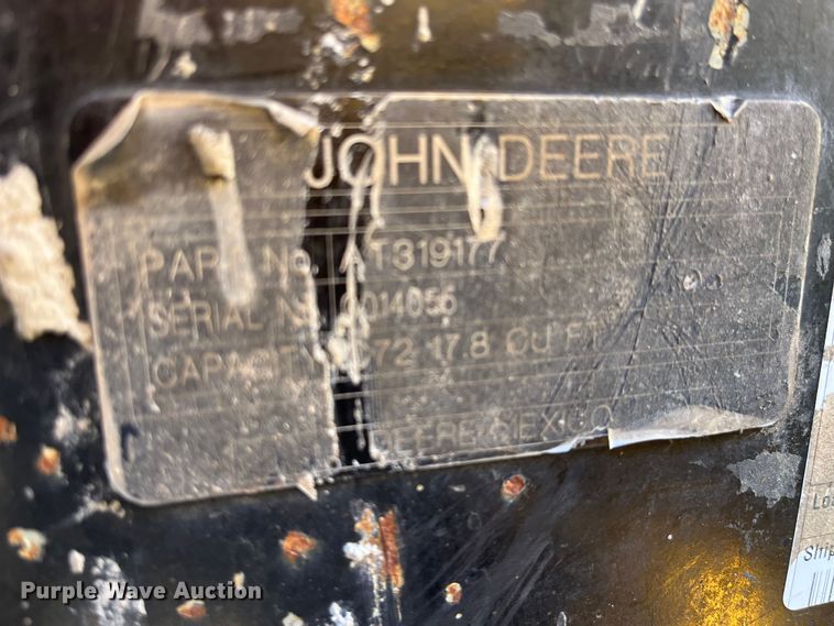 image for item MW9428 2013 Gehl V270  skid steer loader