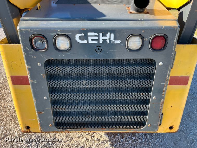 image for item MW9428 2013 Gehl V270  skid steer loader