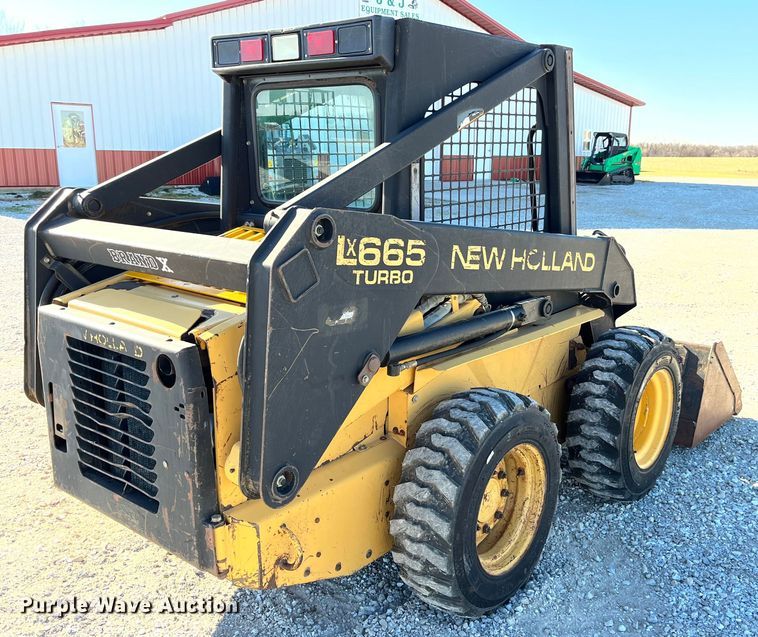 image for item MW9429 1999 New Holland LX665  skid steer loader