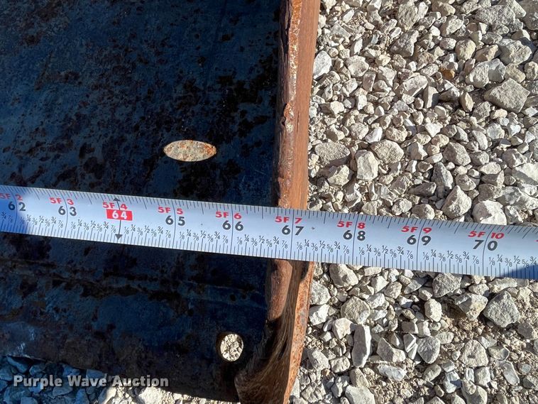 image for item MW9429 1999 New Holland LX665  skid steer loader