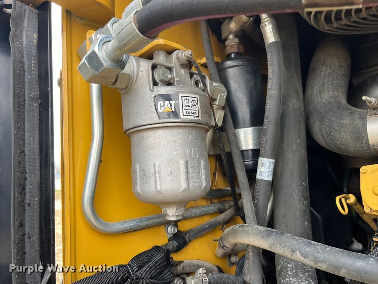 image for item MW9437 2018 Caterpillar 299D2XHP  tracked skid steer loader