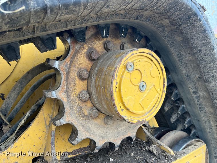 image for item MW9437 2018 Caterpillar 299D2XHP  tracked skid steer loader