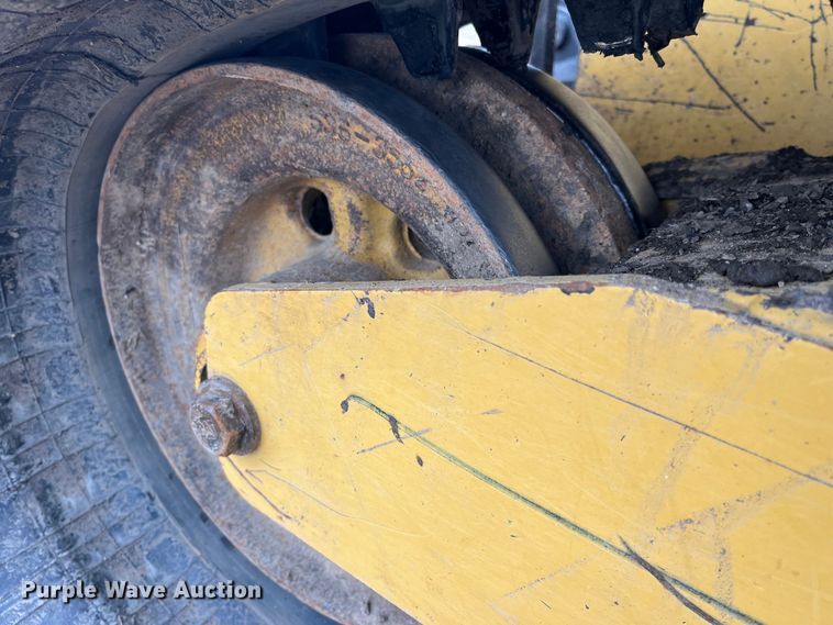 image for item MW9437 2018 Caterpillar 299D2XHP  tracked skid steer loader