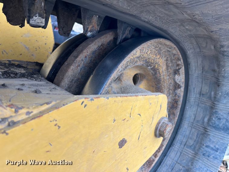 image for item MW9437 2018 Caterpillar 299D2XHP  tracked skid steer loader