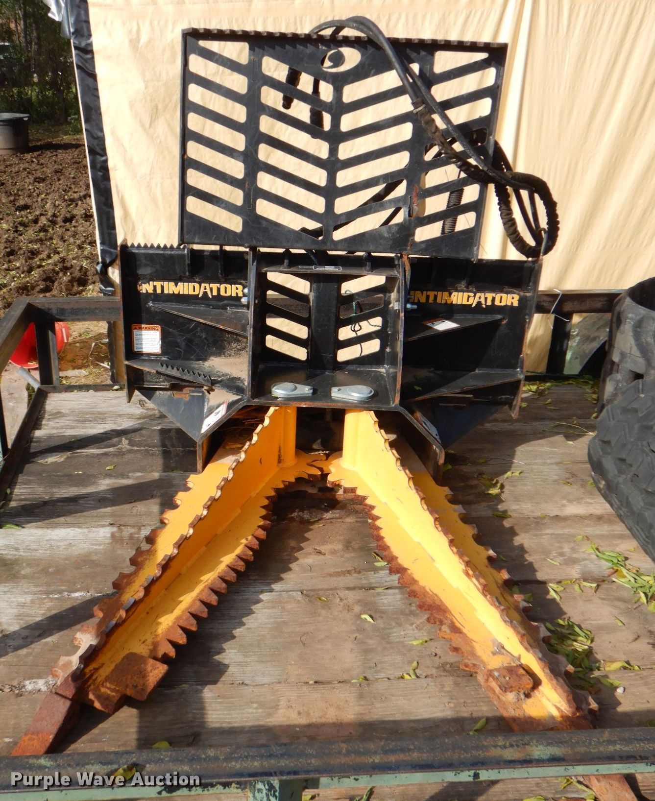 Danuser Intimidator skid steer tree puller in Grapevine, TX Item