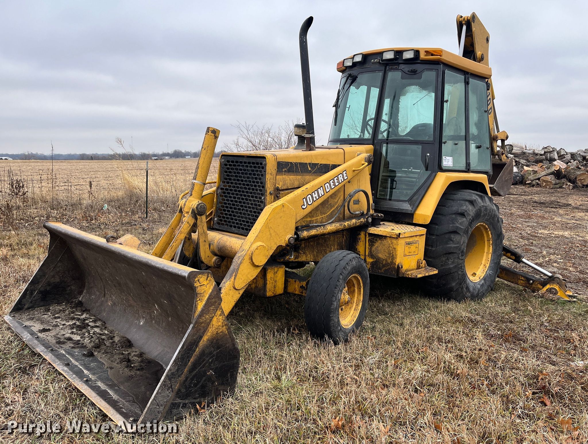 1993 John Deere 310D backhoe in Horton, KS Item DR7414 sold Purple Wave