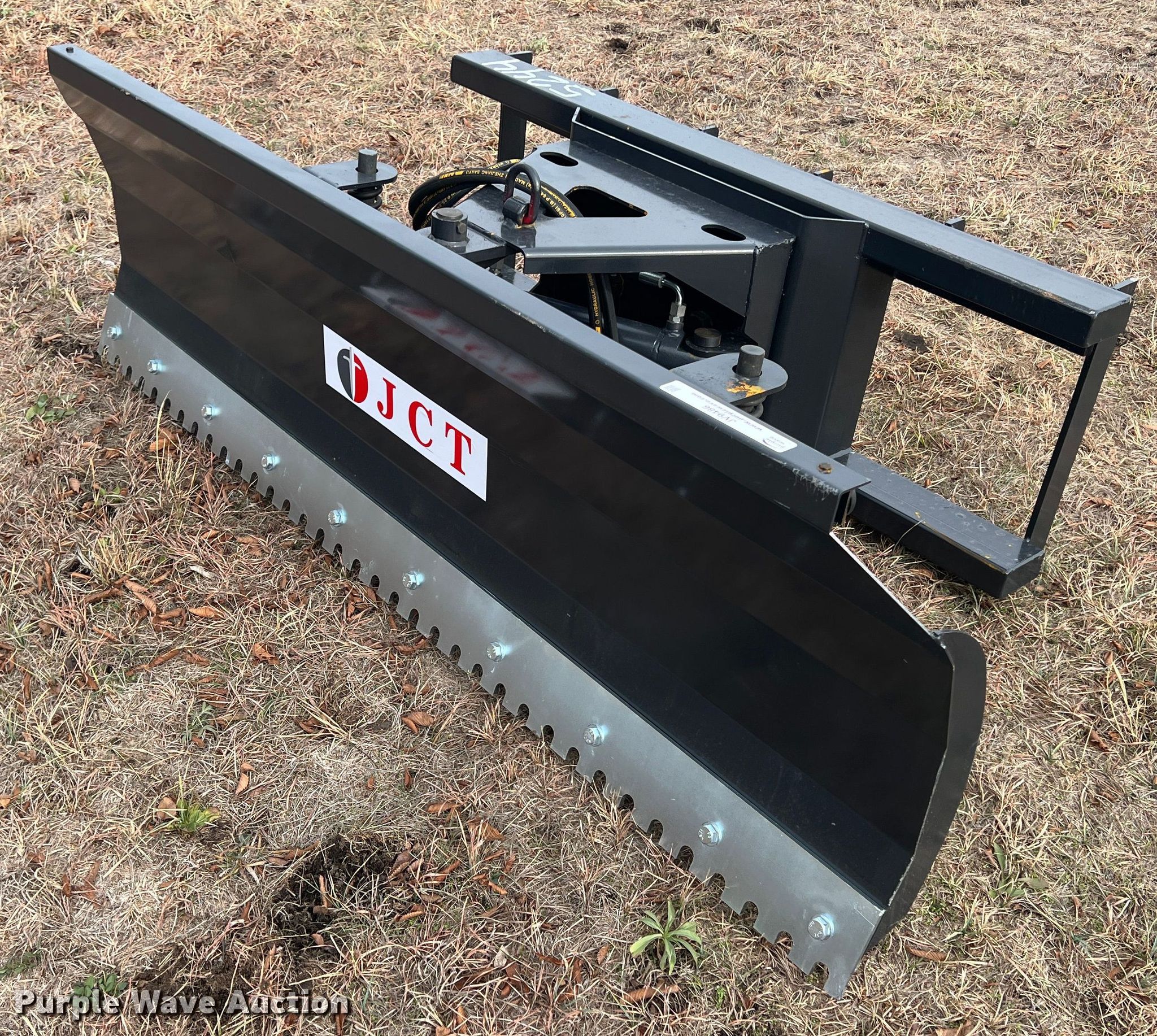 JCT 72"W skid steer dozer blade in Yates Center, KS Item JV9486 sold