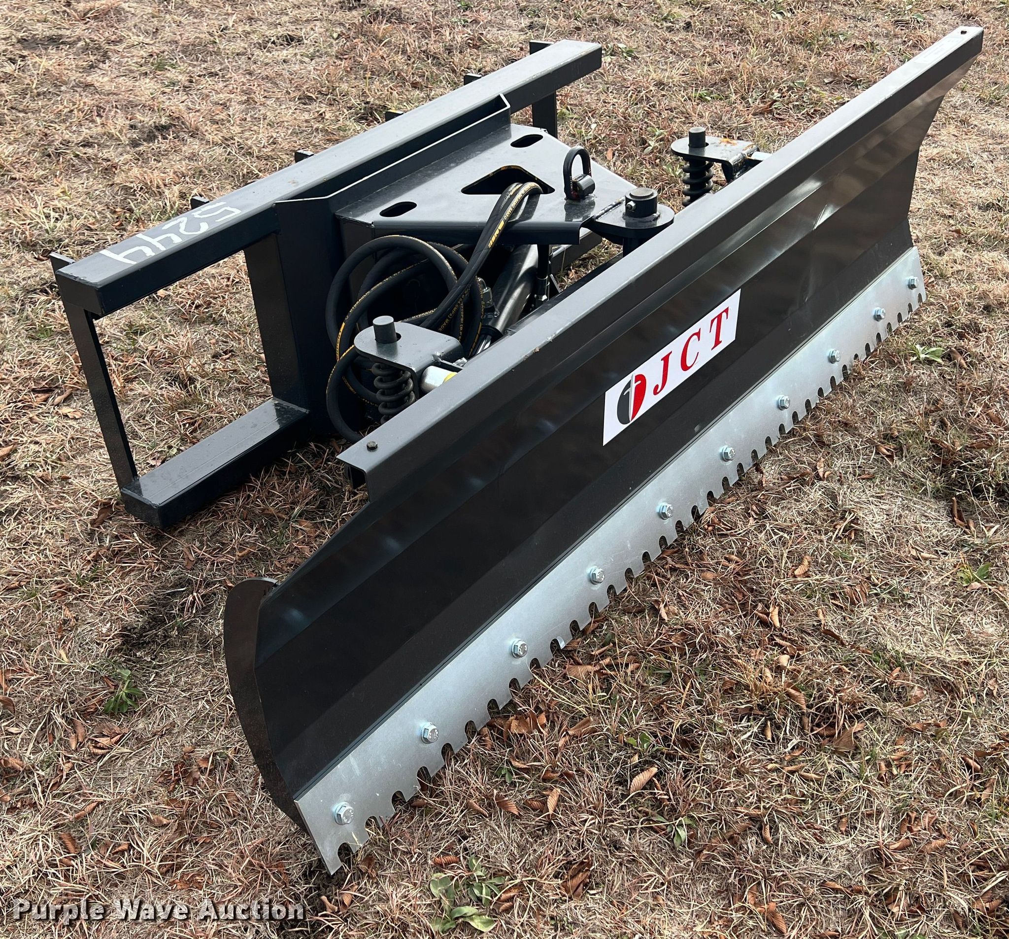 JCT 72"W skid steer dozer blade in Yates Center, KS Item JV9486 sold