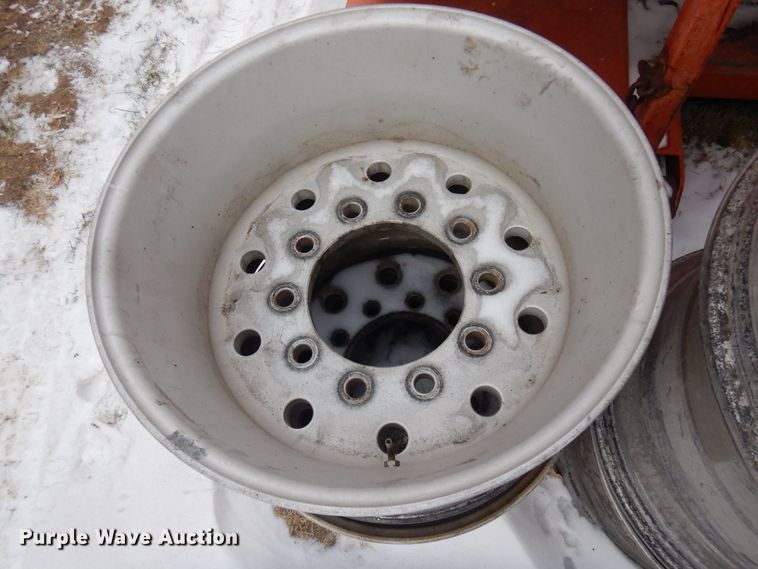 image for item AF9360 (14) 10 lug super single wheels