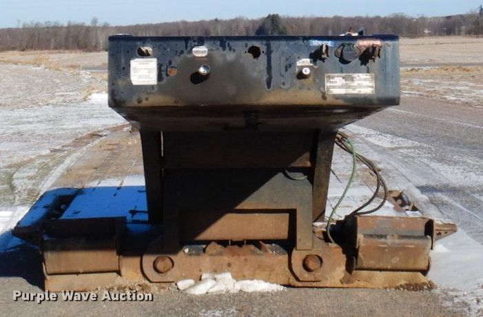 image for item AF9364 2007 Talbert T3DW-50SA-HRG-1-11  lowboy equipment trailer