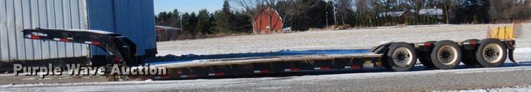 image for item AF9364 2007 Talbert T3DW-50SA-HRG-1-11  lowboy equipment trailer