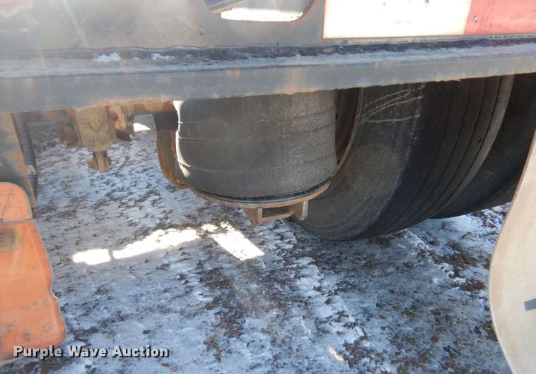 image for item AF9364 2007 Talbert T3DW-50SA-HRG-1-11  lowboy equipment trailer