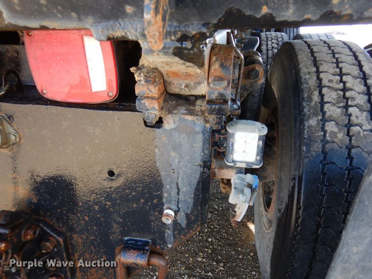 image for item AF9405 2005 Sterling L9500  dump truck