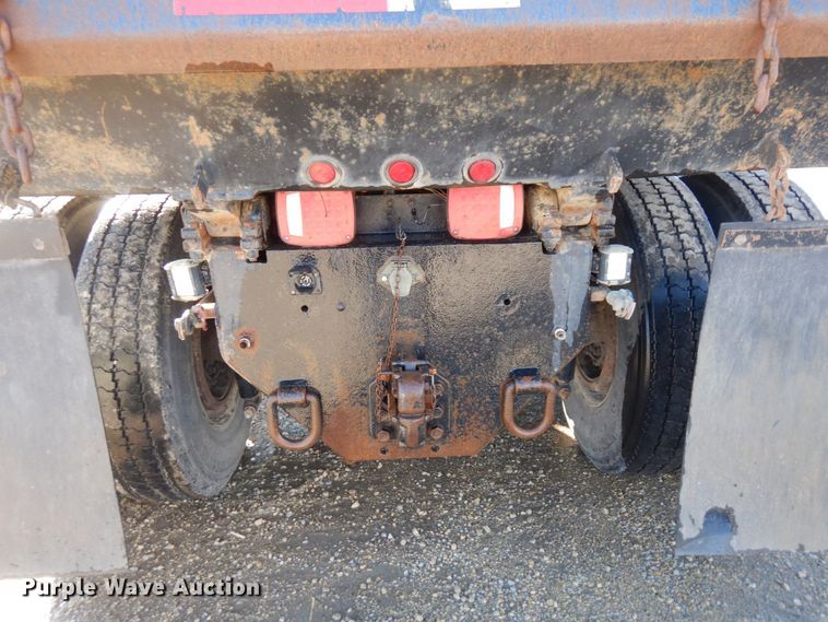 image for item AF9405 2005 Sterling L9500  dump truck