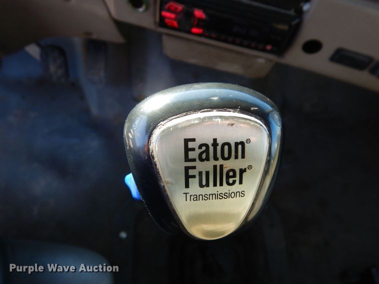 image for item AF9405 2005 Sterling L9500  dump truck