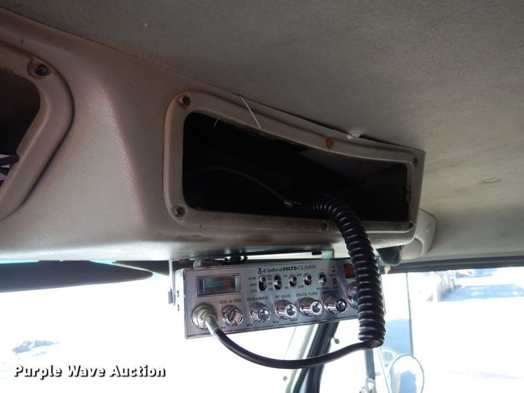 image for item AF9405 2005 Sterling L9500  dump truck