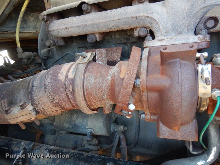 image for item AF9405 2005 Sterling L9500  dump truck