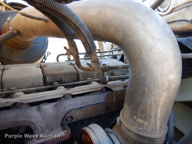 image for item AF9405 2005 Sterling L9500  dump truck